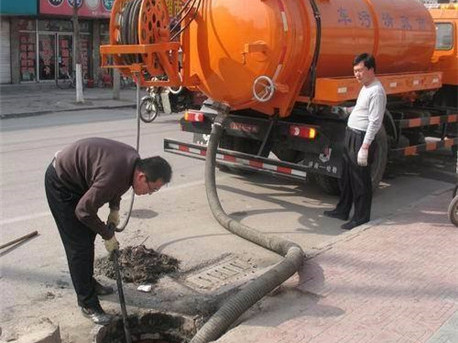 龙凤清掏化粪池，健康生活从这里开始